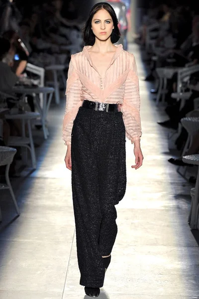 Look 47